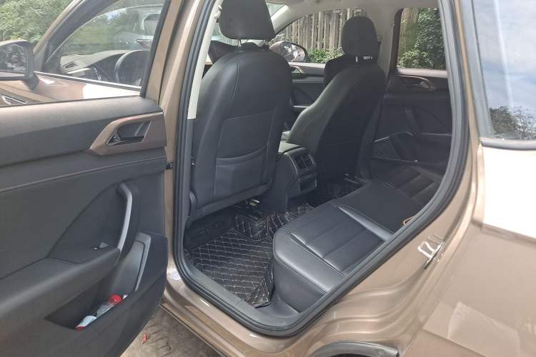 Used Volkswagen Tharu 2019 280TSI Two-Wheel Drive Comfort Edition China V Standard
