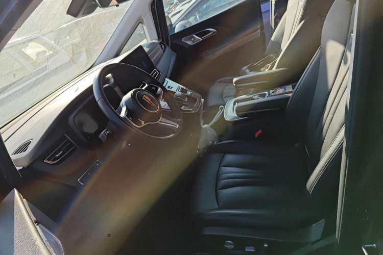 Used Hongqi HQ9 PHEV 2024 2.0T Four-Wheel Drive Business Edition