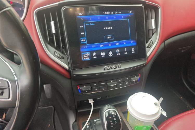 Used Maserati Ghibli 2018 Revised Version 3.0T Standard Edition Audio And AC Panel