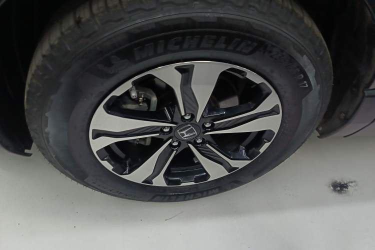 Used Honda CR-V 2021 240TURBO CVT 2WD Fashion Edition
