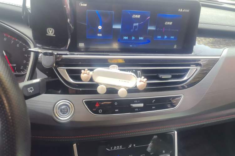 Used Changan CS75 2021 Honor Million Edition 280T DCT Luxury Model