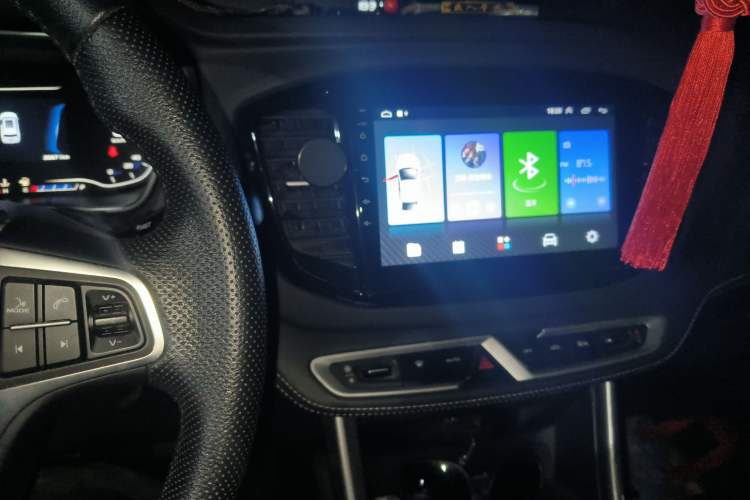 Used Geely Auto Vision X6 2018 1.8L Manual 4G Connect Luxury Edition
