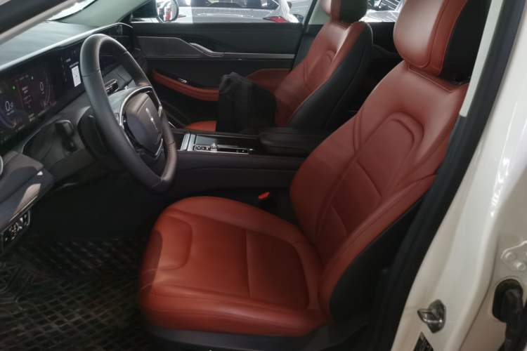 Used Lincoln Z 2025 2.0T Prestige Edition
