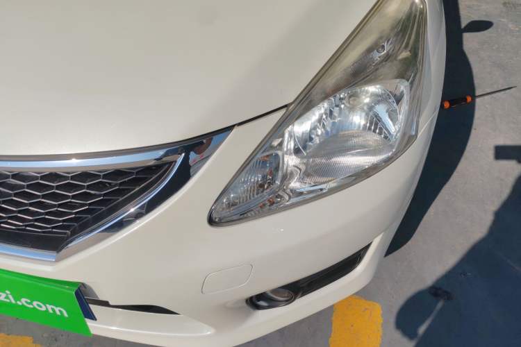 Used Nissan Tiida 2014 1.6L CVT Smart Model