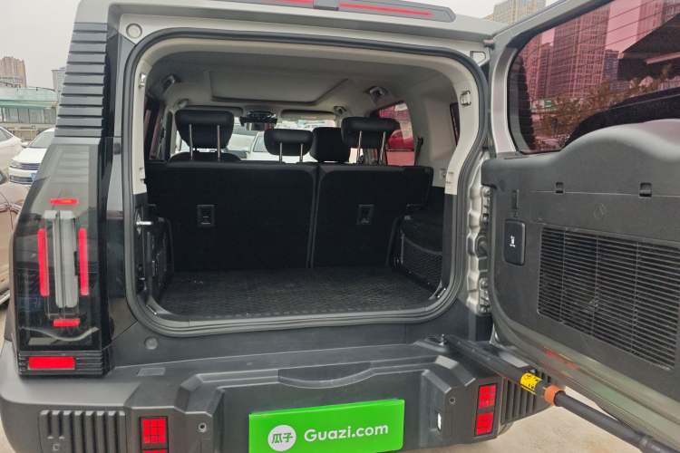 Used JETOUR Traveler 2023 2.0T All-Wheel-Drive CrossPRO
