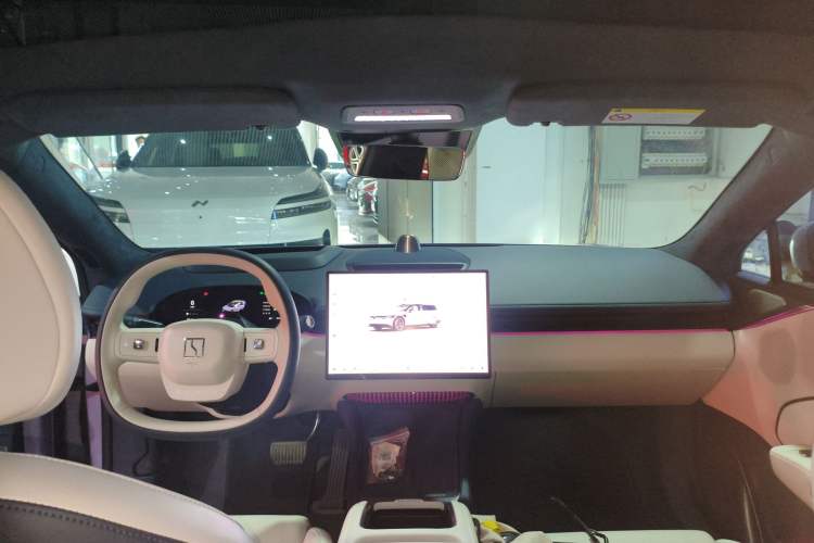 Used Zeekr 007 2025 Four-Wheel Drive Intelligent Driving Version 75 kWh Headliner