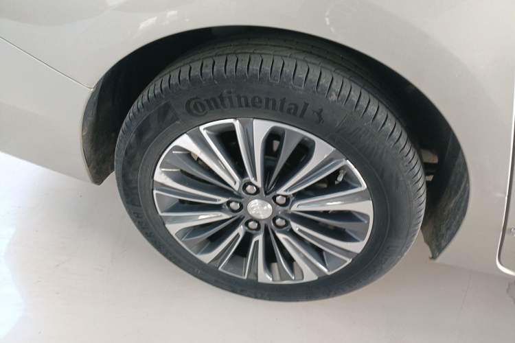 Used Buick GL8 2021 ES Land Cruiser 653T Flagship Model