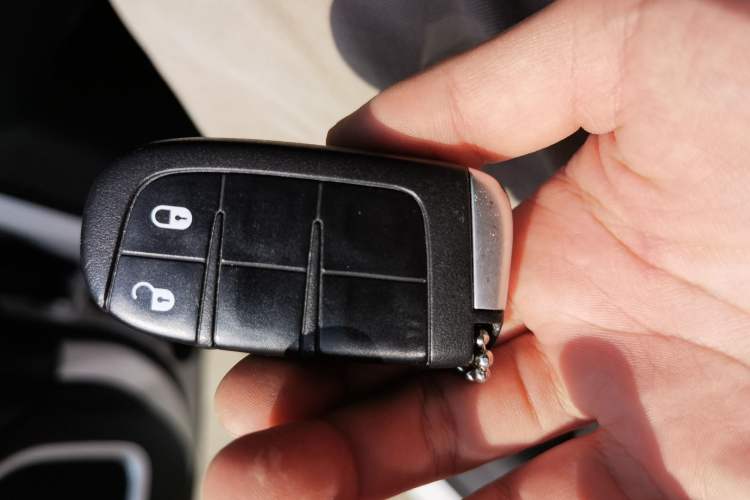 Used Jeep Compass 2017 200T Automatic Family Edition
