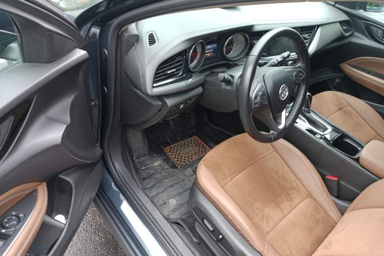 Used Buick Regal 2019 20T Elite Version China VI Standard