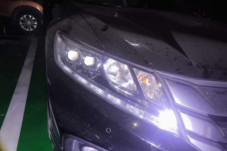 Used Honda Crosstour 2014 2.4L Luxury Edition
