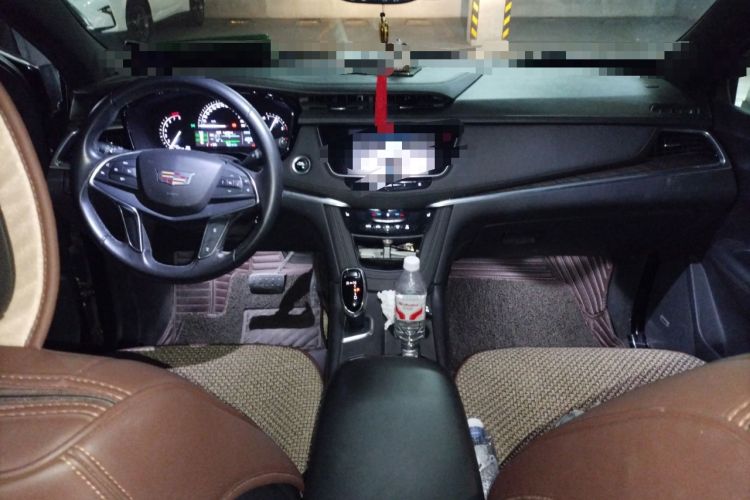 Used Cadillac XT5 2017 Anniversary Edition 28T Four-Wheel Drive Tech Model
