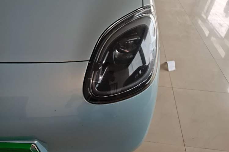Used Wuling Hongguang MINIEV 2025 Four-Door Version Premium Edition Left Front Headlight