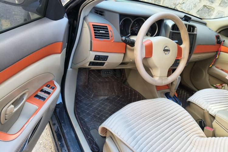 Used Nissan Sylphy 2012 Classic 1.6XE Automatic Comfort Edition Driver Seat