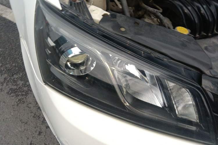 Used Geely Auto Emgrand 2014 Hatchback 1.5L Manual Elite Model
