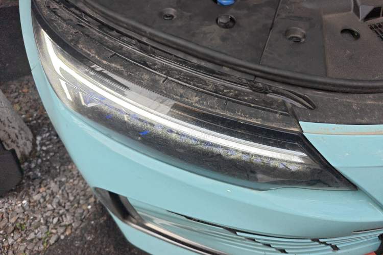 Used Skyworth HT-i 2022 1.5L PHEV 205KM ZhiXing Edition Plus
