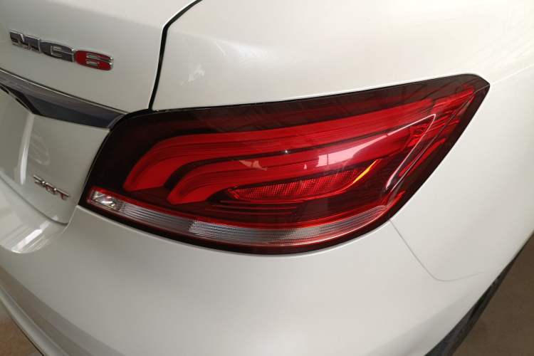 Used MG 6 2017 20T Automatic Luxury Smart Connect Version China V Standard