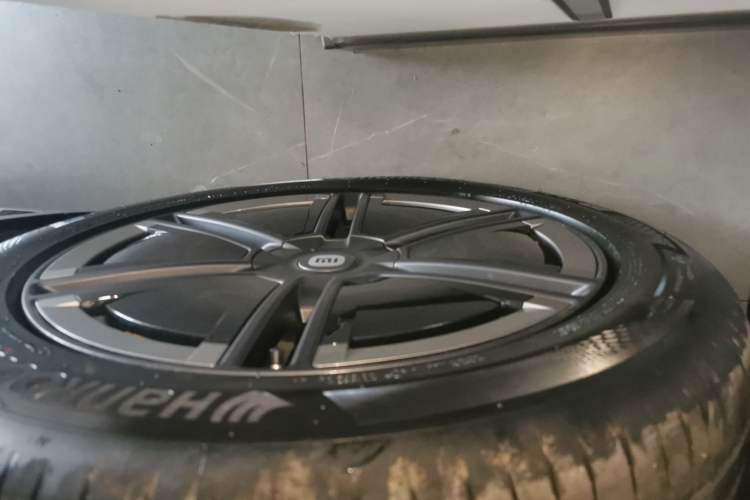 Used Xiaomi Auto YU7 2025 Ultra-Long Range Rear-Wheel Drive Version
