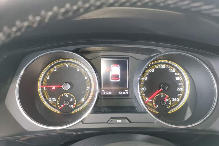 Used Volkswagen Tiguan L 2021 330TSI Automatic Two-Wheel Drive Smart Edition Instrument Cluster
