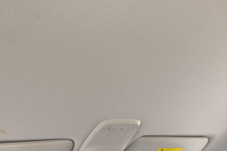 Used Baojun KiWi EV 2022 Artist Lite Edition Lithium Iron Phosphate
