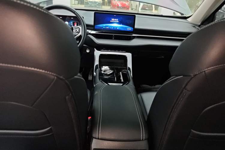 Used Haval H6 2021 3rd Generation 1.5T Automatic Two-Wheel Drive Pro
