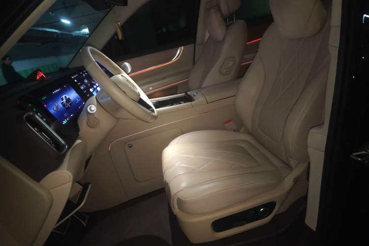 Used Hima AITO M9 2024 Range-Extended Ultra Version 42 kWh 6-Seater Model