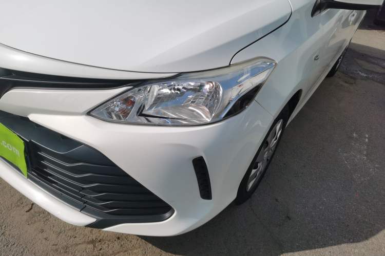 Used Toyota Vios 2017 1.5L Manual Trend Edition Left Front Headlight