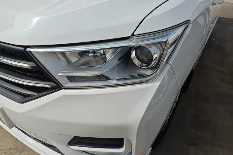 Used Wuling Hongguang 2019 1.5L S Comfort Edition China VI LAR