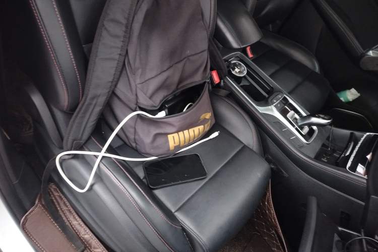 Used MG HS 2019 20T Automatic Two-Wheel Drive Luxury Edition China VI Standard Right Front Seat