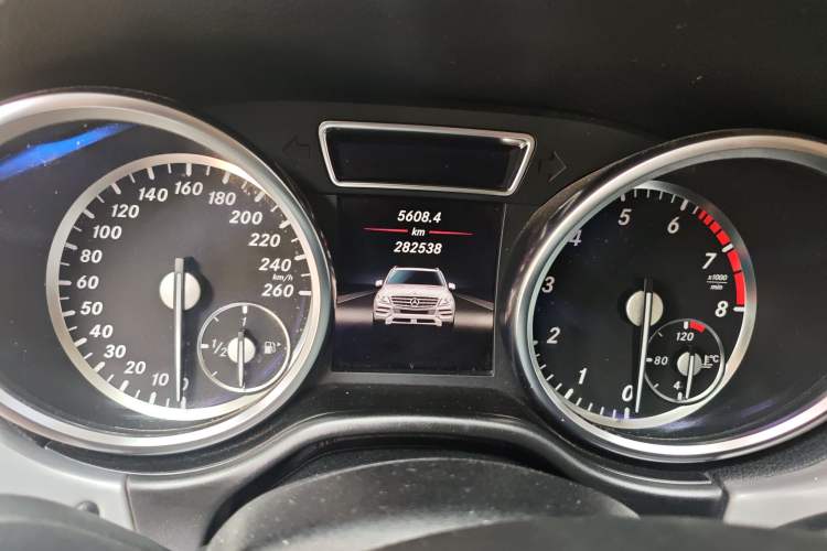 Used Mercedes-Benz M-Class 2012 ML 300