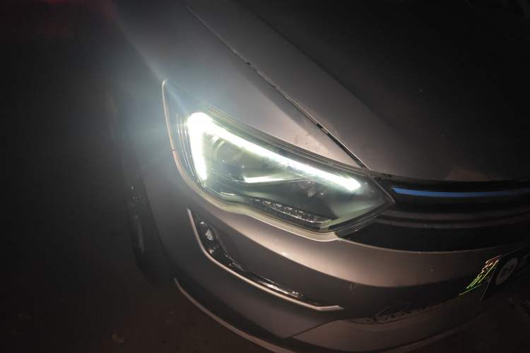 Used SINOGOLD GM3 2018 B-Series Right Front Headlight