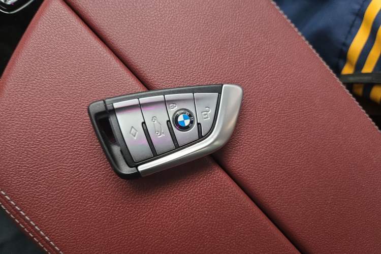 Used BMW 5 Series 2021 530Li Luxury Edition Premium Package Vehicle Key