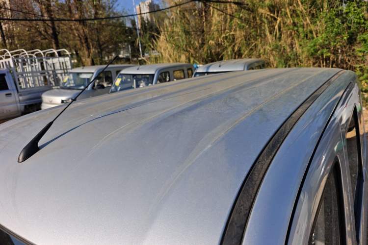 Used Wuling Zhiguang New Energy 2025 Standard Model Roof