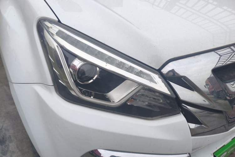 Used Isuzu mu-X 2018 1.9T Diesel Automatic 2WD Enjoyment Edition 7 Seats
