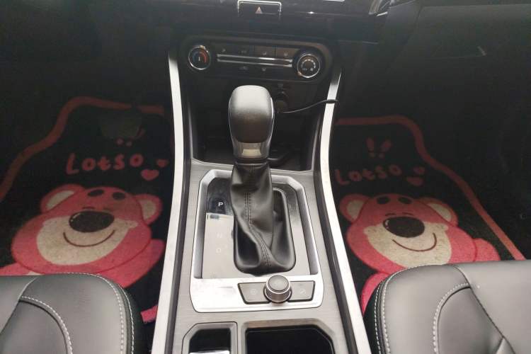 Used Chery Tiggo 3X 2021 PLUS 1.5L CVT Thrilling Red Date Edition Gear Lever