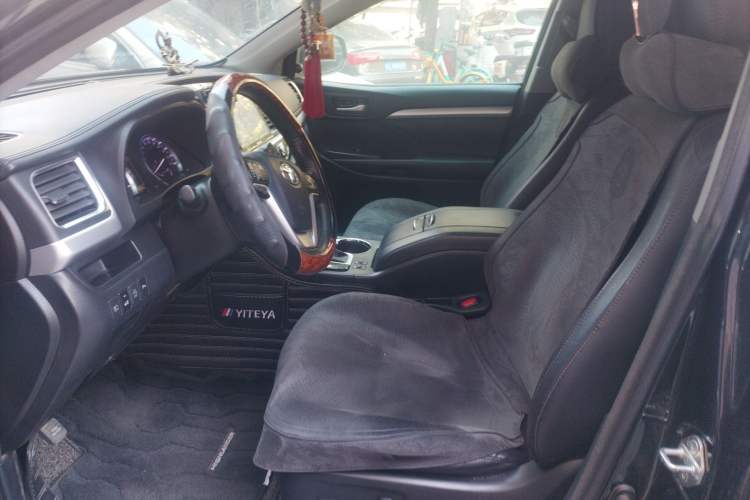 Used Toyota Highlander 2018 2.0T Four-Wheel Drive Luxury Edition 7 Seats China V Emission Standard Left Front Seat