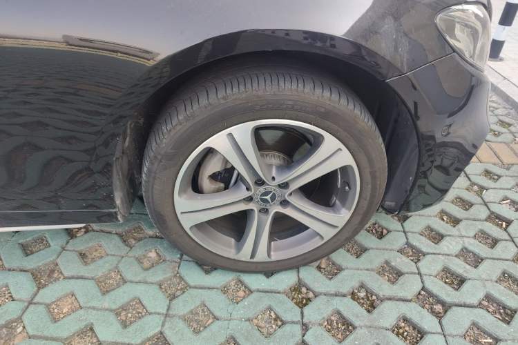 Used Mercedes-Benz E-Class 2019 E 200 L Sport Edition
