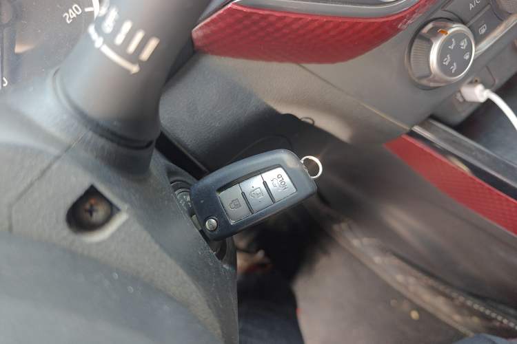 Used Nissan Lannia 2016 1.6L CVT Cool Edition