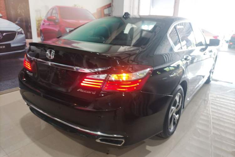 Used Honda Accord 2016 2.0L Comfort Edition