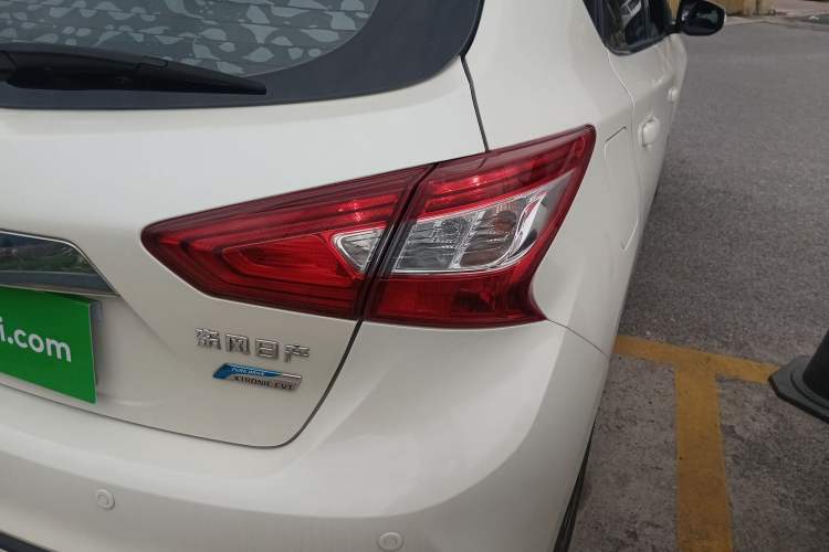 Used Nissan Tiida 2019 1.6L CVT ZhiZun Edition China VI standard
