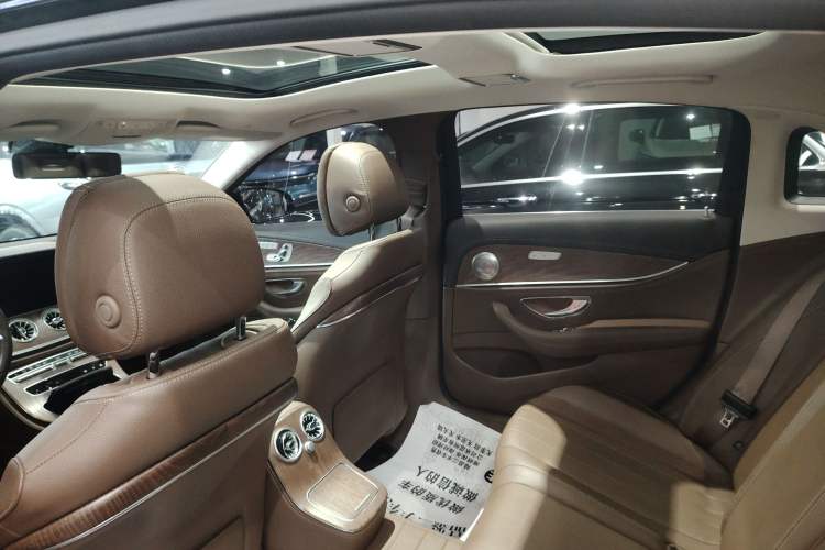 Used Mercedes-Benz E-Class 2023 Updated E 300 L Fashion Edition