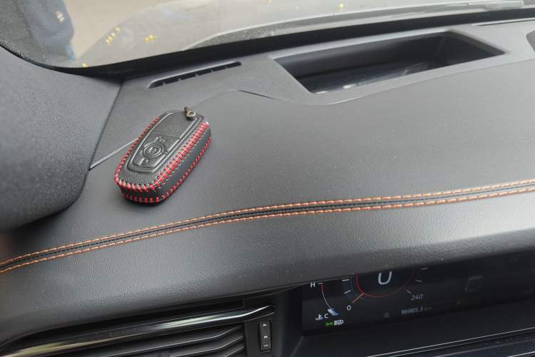 Used Ford Explorer 2023 EcoBoost 285 Kunlun Peak Edition 7-Seater