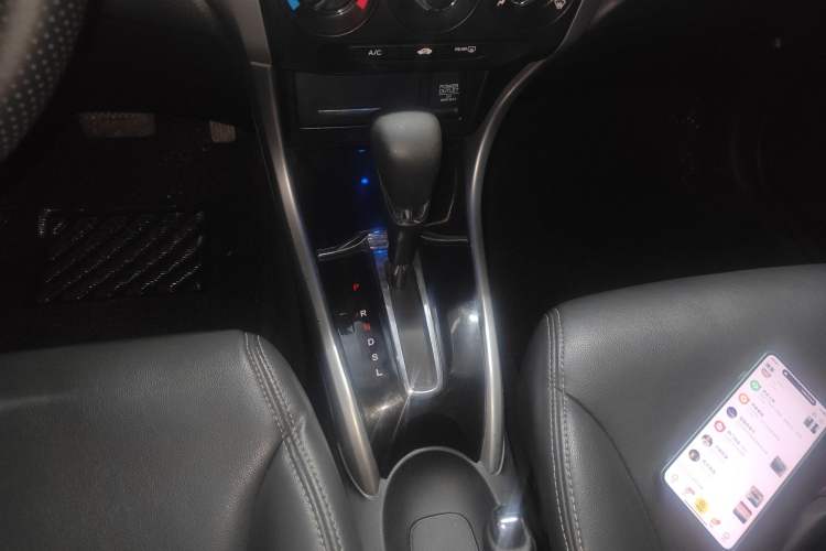 Used Honda Crider 2016 1.8L CVT Luxury Edition Gear Lever