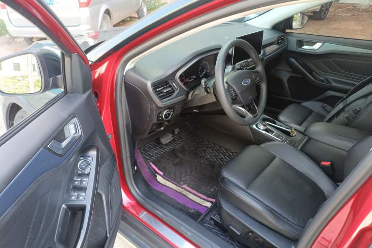 Used Ford Focus Active 2020 EcoBoost 180 Automatic Titanium Edition