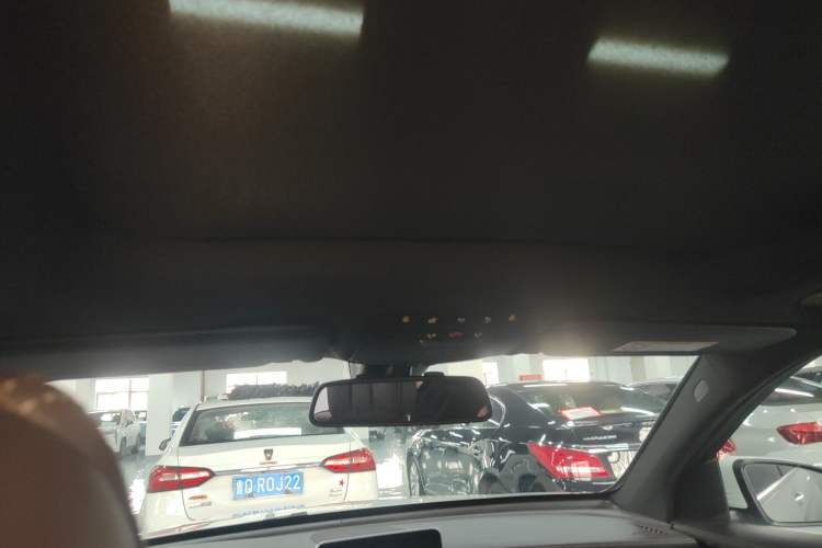 Used Mercedes-Benz GLC 2019 GLC 260 L 4MATIC Dynamic Model Headliner