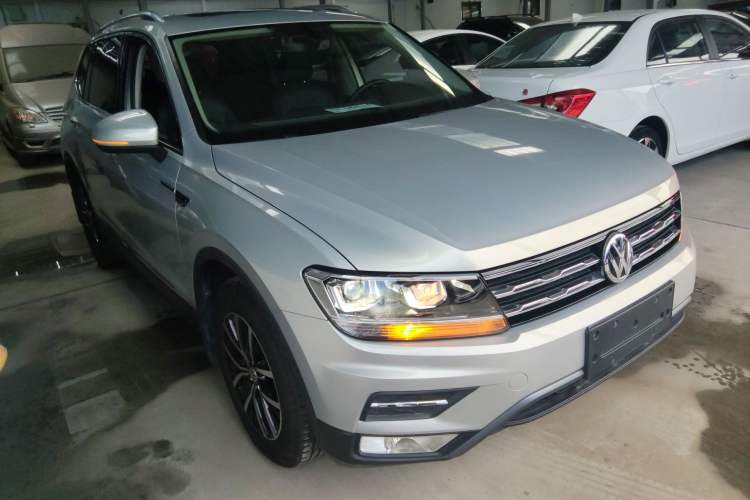 Used Volkswagen Tiguan L 2018 Facelift 330TSI Automatic Two-Wheel Drive Luxury Edition