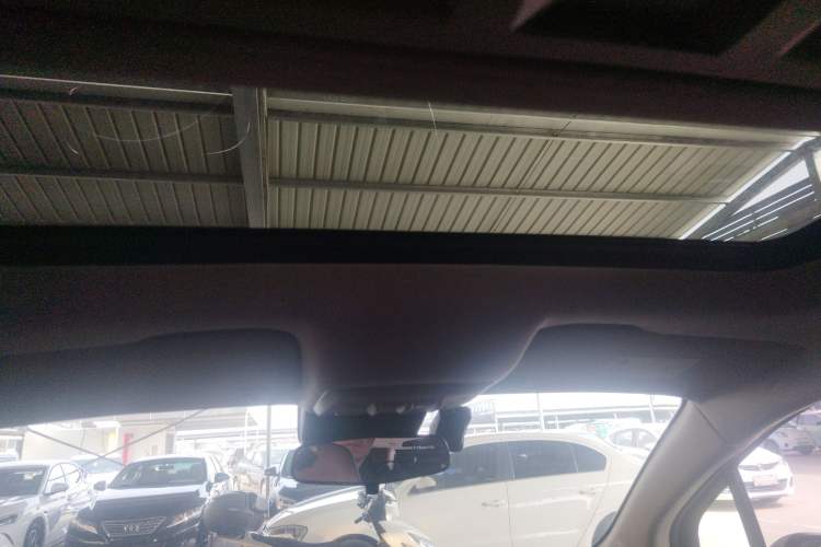 Used Buick Encore 2016 18T Automatic Two-Wheel Drive Urban Leading Edition
