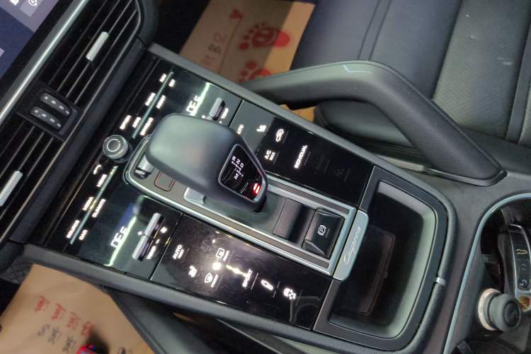 Used Porsche Cayenne 2018 Cayenne 3.0T