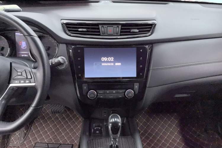 Used Nissan X-Trail 2019 2.0L CVT Smart Connect Comfort Edition 2WD
