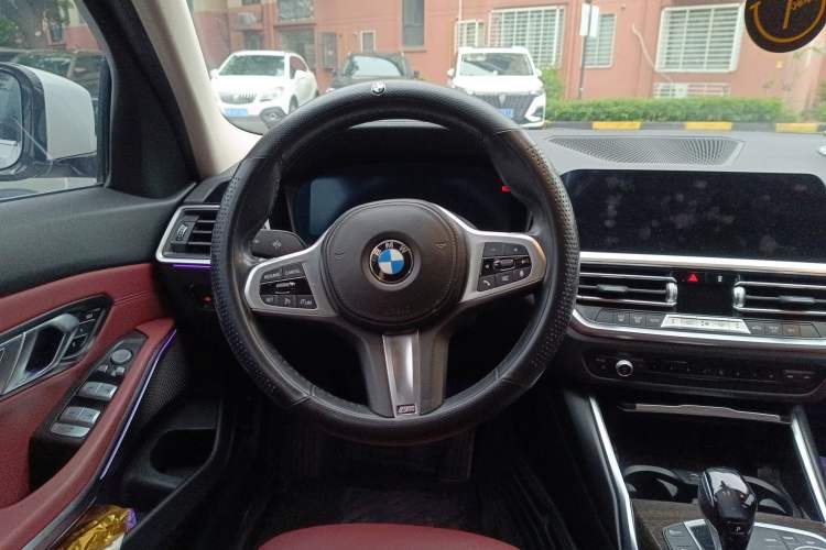 Used BMW 3 Series 2021 Second Facelift 325Li M Sport Package
