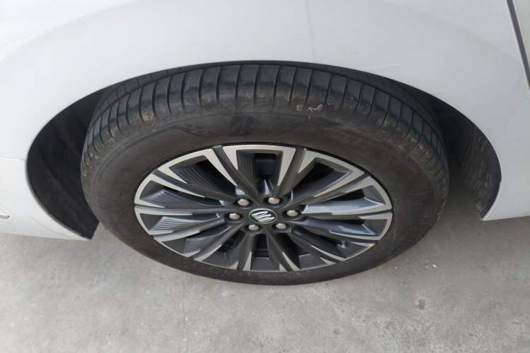 Used Buick GL8 2025 Lu Zun Smart Enjoyment Edition
